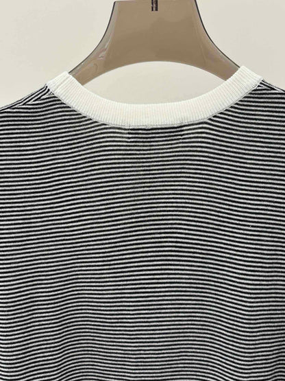 new striped color letter pattern knitted long sleeve