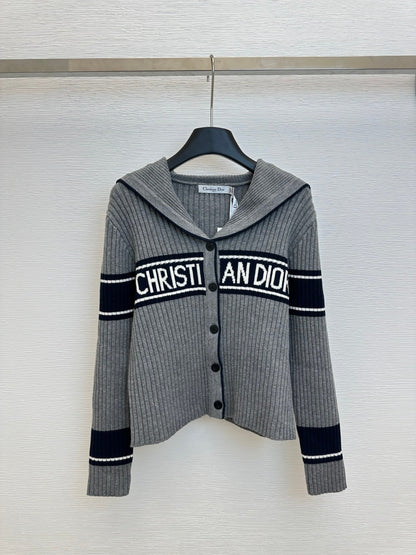 New contrast color letter sweater